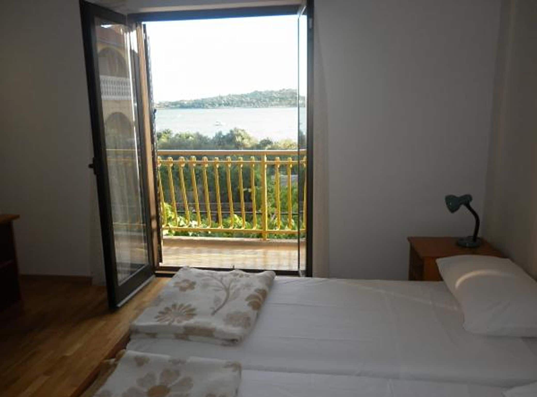 公寓 (Two Bedroom Apartment with Balcony an) | 6 多间卧室、免费 WiFi