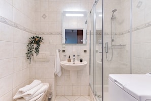Bathroom - Ataner przy Starym Browarze & Parku (Poznań)