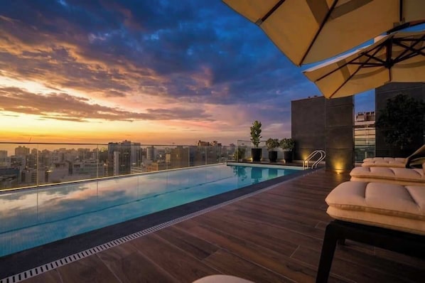 Pool - Geko l Splendid Loft steps from Kennedy Park (Miraflores)