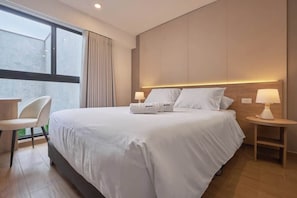 Bügeleisen/Bügelbrett, Reisekinderbett, WLAN, Bettwäsche
