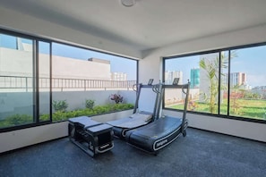 Fitness facility - Geko | Strategic 1BR near Malecón w/ Gym & Terrace (Barranco)
