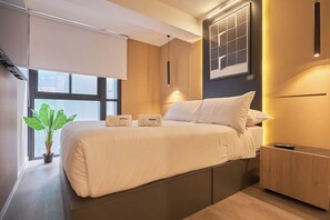 Iron/ironing board, travel cot, WiFi - Geko | Strategic 1BR near Malecón w/ Gym & Terrace (Barranco)