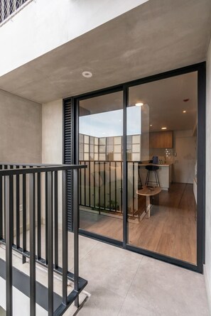 Interior - Geko l Hidden Gem 1BR w/Balcony in San Isidro (Miraflores)