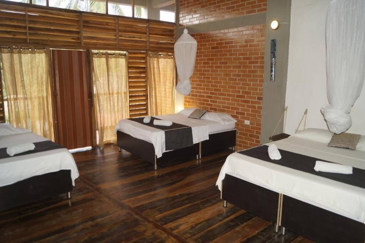 Family Room, Balcony, Courtyard View | WiFi (free)