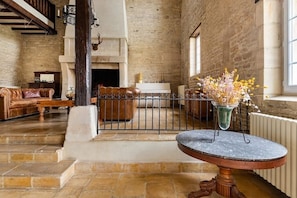 Interior - L'Écurie Gourmande (Thaon)