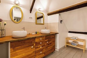 Bathroom - L'Écurie Gourmande (Thaon)