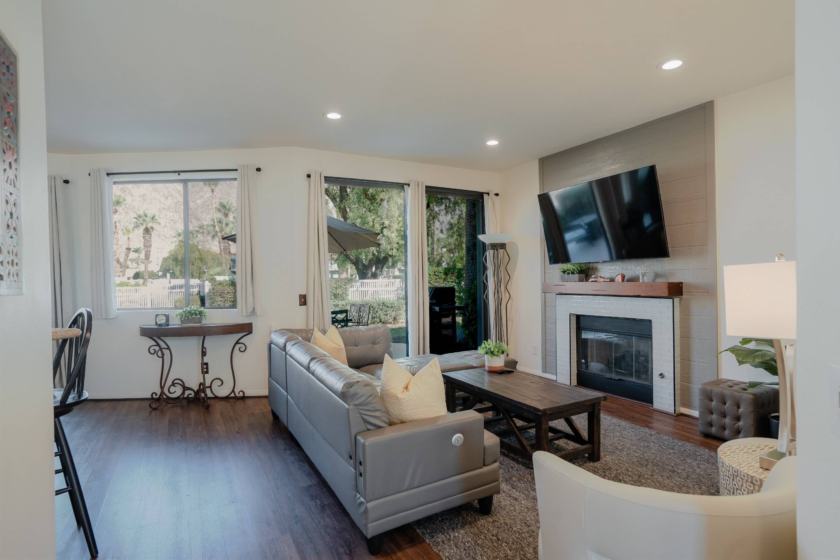 New! Beautiful Mountain-view In Pga West  31-night Minimum, Breathtaking Views - La Quinta, CA