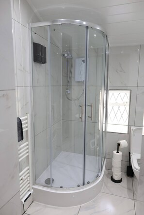 Bungalow, 1 Bedroom, Fireplace | Bathroom - White Bungalow With 75" Tv, Air Con, Air Hockey (Bradford)