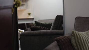 House, 2 Bedrooms | Interior