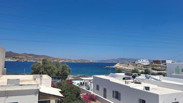 Luxury Suite, Sea View | Terrace/patio