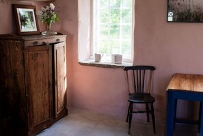 Interior - Cozy vacation home in sunny southern Gotland with a large garden, sauna, and much more. (Burgsvik)