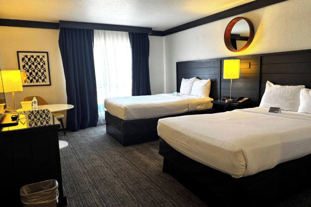 Standard Room, 2 Double Beds | In-room safe, WiFi (free), bed sheets