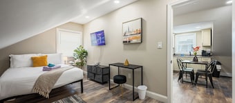 The Attic-Loft at Valley District 3BR/1BA Ldry "P"