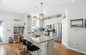 Private kitchen - Low country luxury near Palmetto Bluff (Bluffton)