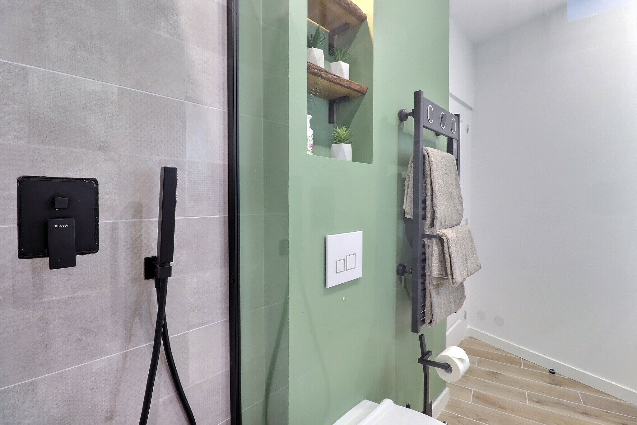Classic Studio | Bathroom