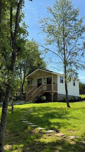 The Cabins at Brookhaven - The Nest
