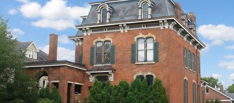 Brickhaven Inn & Hotel