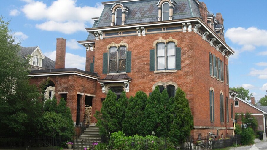 Brickhaven Inn & Hotel