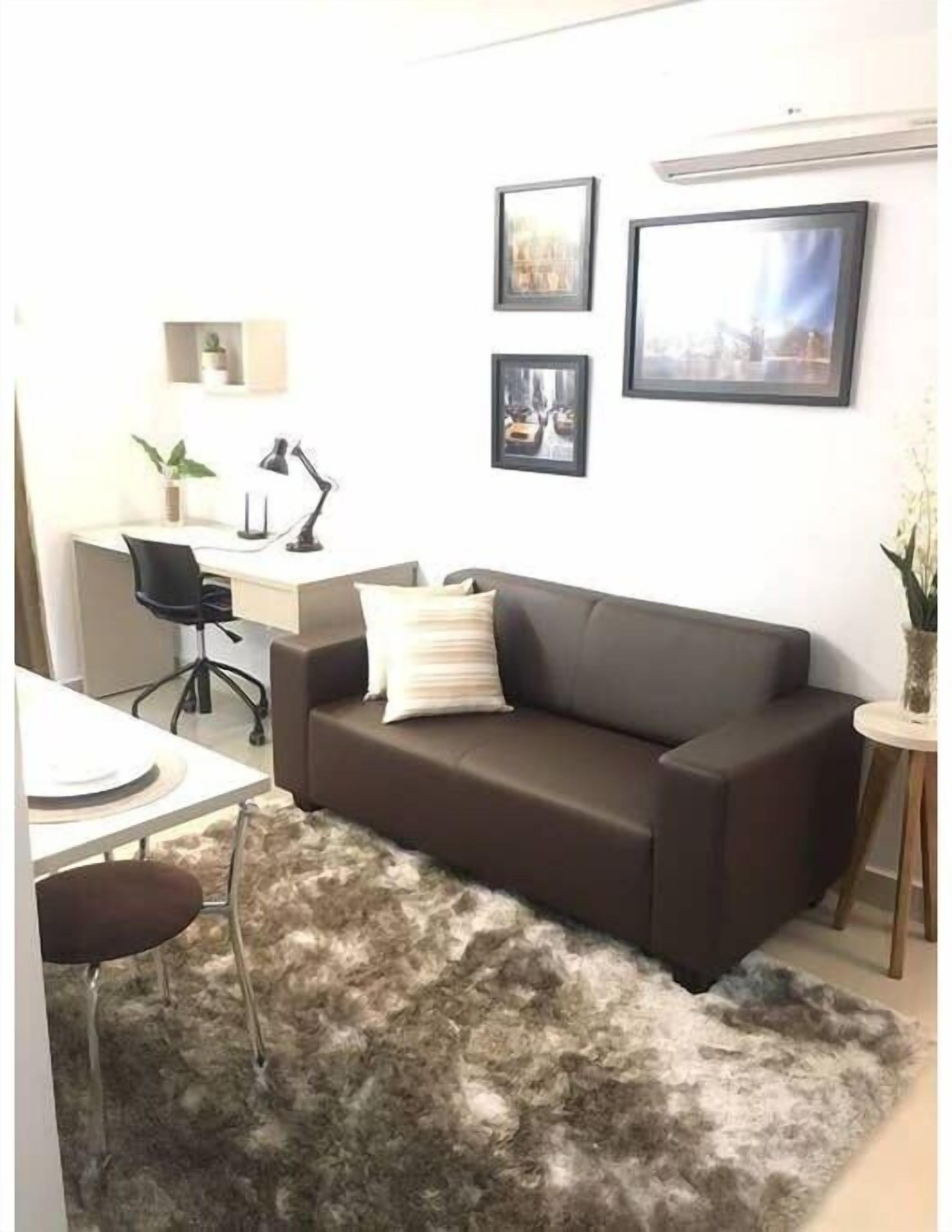Apartment | Living area | Plasma TV