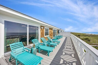 Driftwood Dunes | Brand New Oceanfront Beach House | Hot Tub | Elevator | EV Charger | Sleeps 17