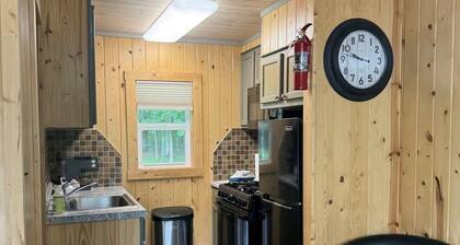 Cozy Gull Lake Getaway