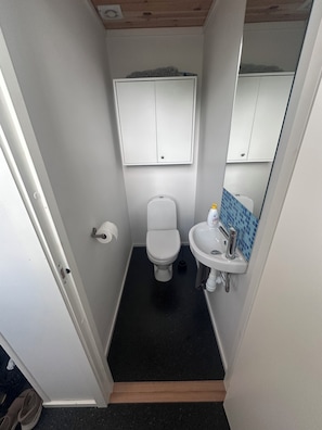 Douche, papier de toilette