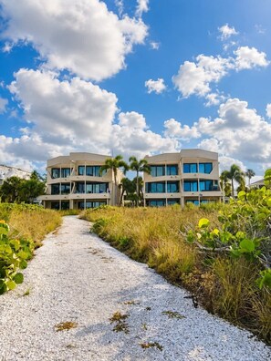 Exterior - Luxury Beachfront Home at #1 Beach in USA (Siesta Key)