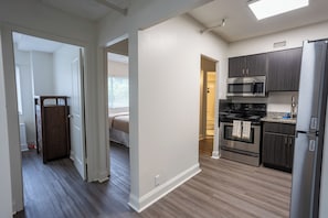 Iron/ironing board, Internet, bed sheets - Prime Downtown Nashville 2BR with Rooftop Pool, Walk to Broadway (Nashville)