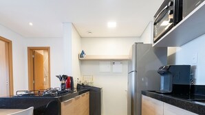 Private kitchen - Apt. in Condo. w/ Pool in Anapolis Grlb1405 (Anapolis)