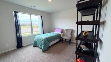 4 Schlafzimmer, Bügeleisen/Bügelbrett, WLAN, Bettwäsche