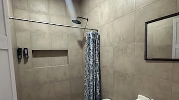 Comfort Double Room | Bathroom