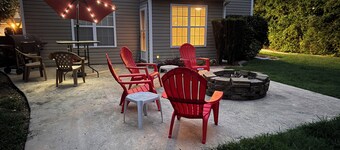 Marvelous 3-bedroom house in friendly Raleigh neighborhood/ Pet friendly