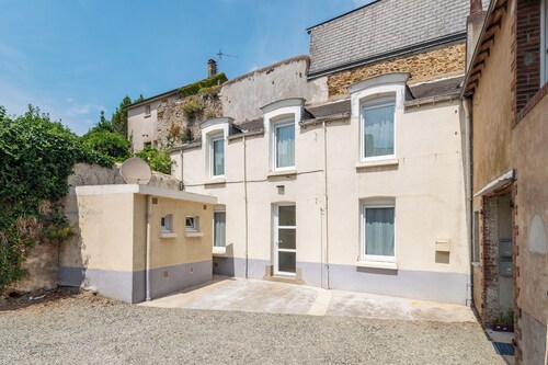 Brise Lavalloise - Wifi - Centre Ville