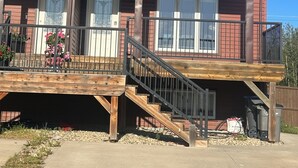 Exterior detail - Modern Duplex with 3 bedroom (Dawson Creek)