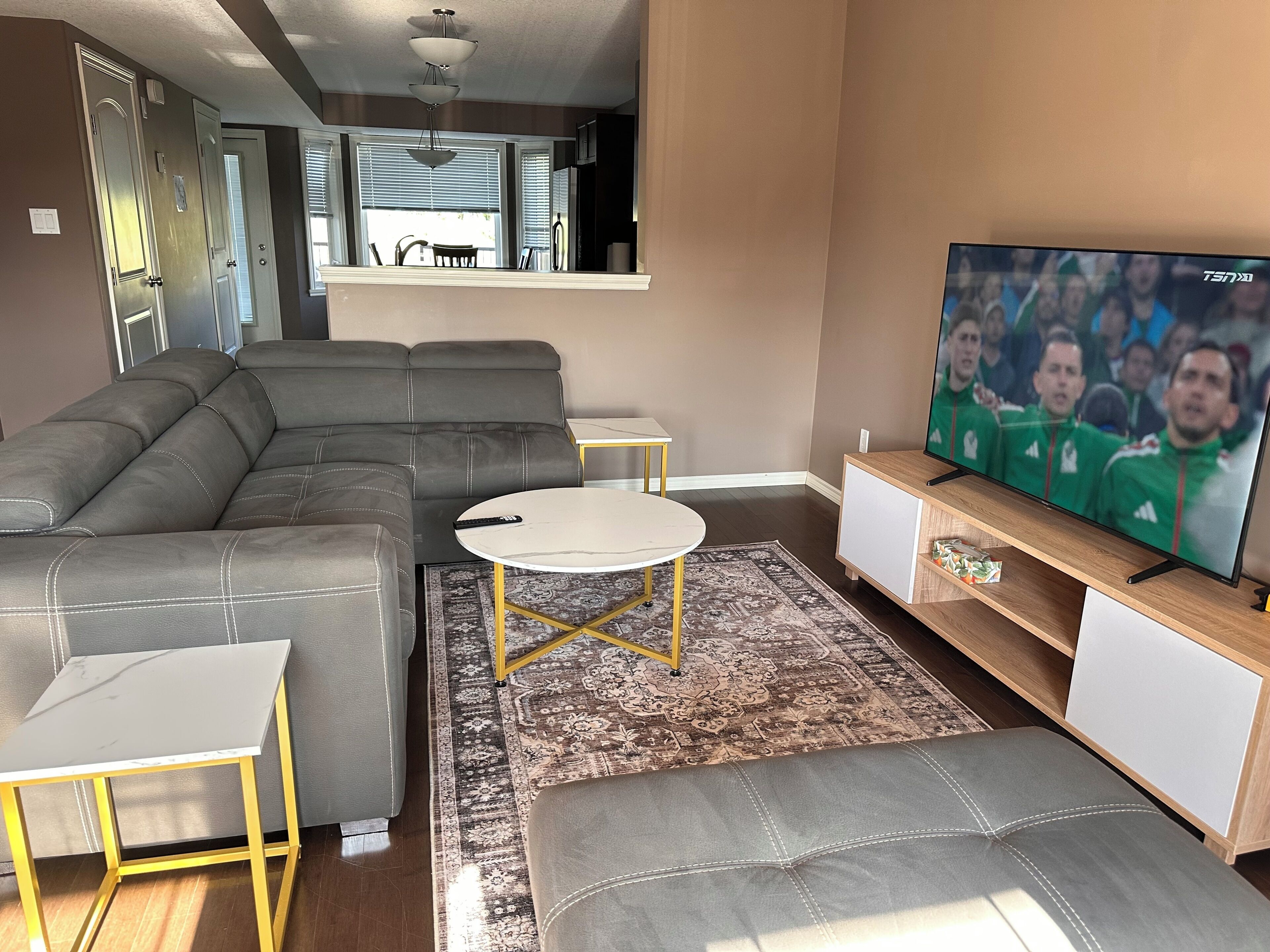 Modern Duplex With 3 Bedroom - Dawson Creek