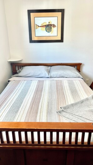 2 quartos, ferros/tábuas de passar roupa, Wi-Fi, roupa de cama