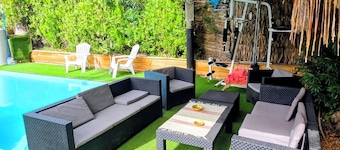 Premium home with a pool / 5 bedrooms / gated community / tourist destination