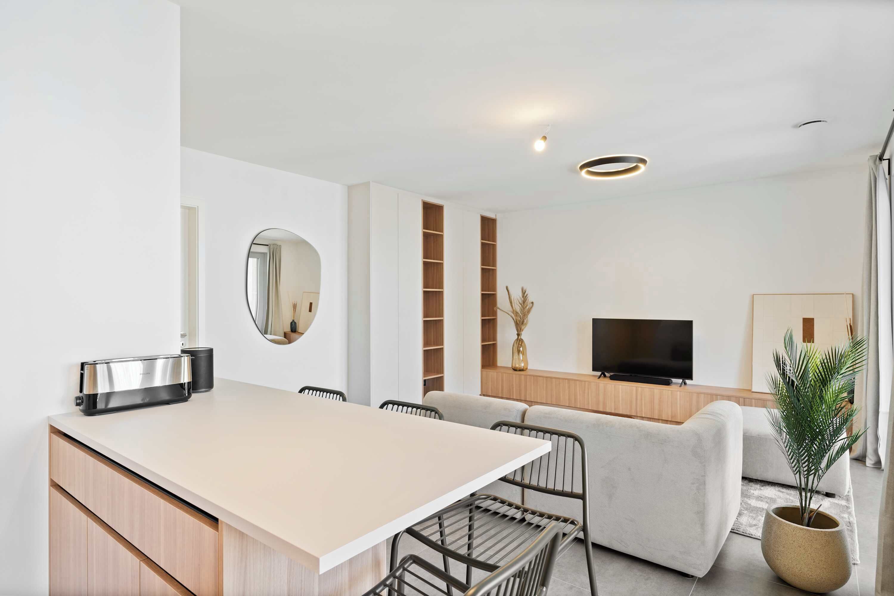 Modern Gasperich Stay Near Cloche Dor - Luxembourg