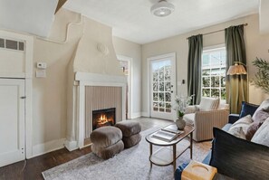 TV, fireplace, offices - Charming Savannah Getaway | Hot Tub | Firepit (Savannah)