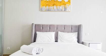 Relaxing Studio At Apartment Tamansari Skylounge Balikpapan