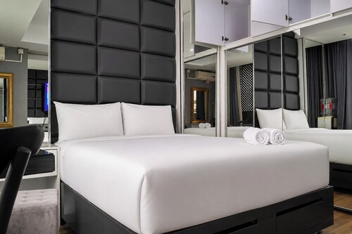 Chic Studio Room At Apartment Tamansari Skylounge Balikpapan