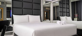 Chic Studio Room At Apartment Tamansari Skylounge Balikpapan