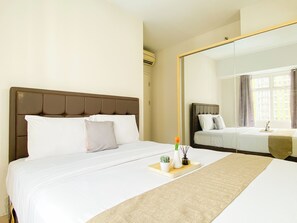 Apartment - Calming And Comfortable Living In 3Br At Apartment Springlake Summarecon Bekasi (Bekasi)