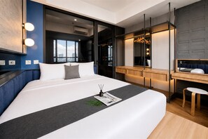 Standard Apartment - Elegant 1Br At Apartment Collins Boulevard (Tangerang)