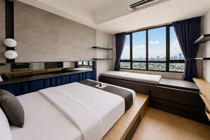Standard Apartment - Chic With Urban Design 1Br Apartment At Collins Boulevard (Tangerang)