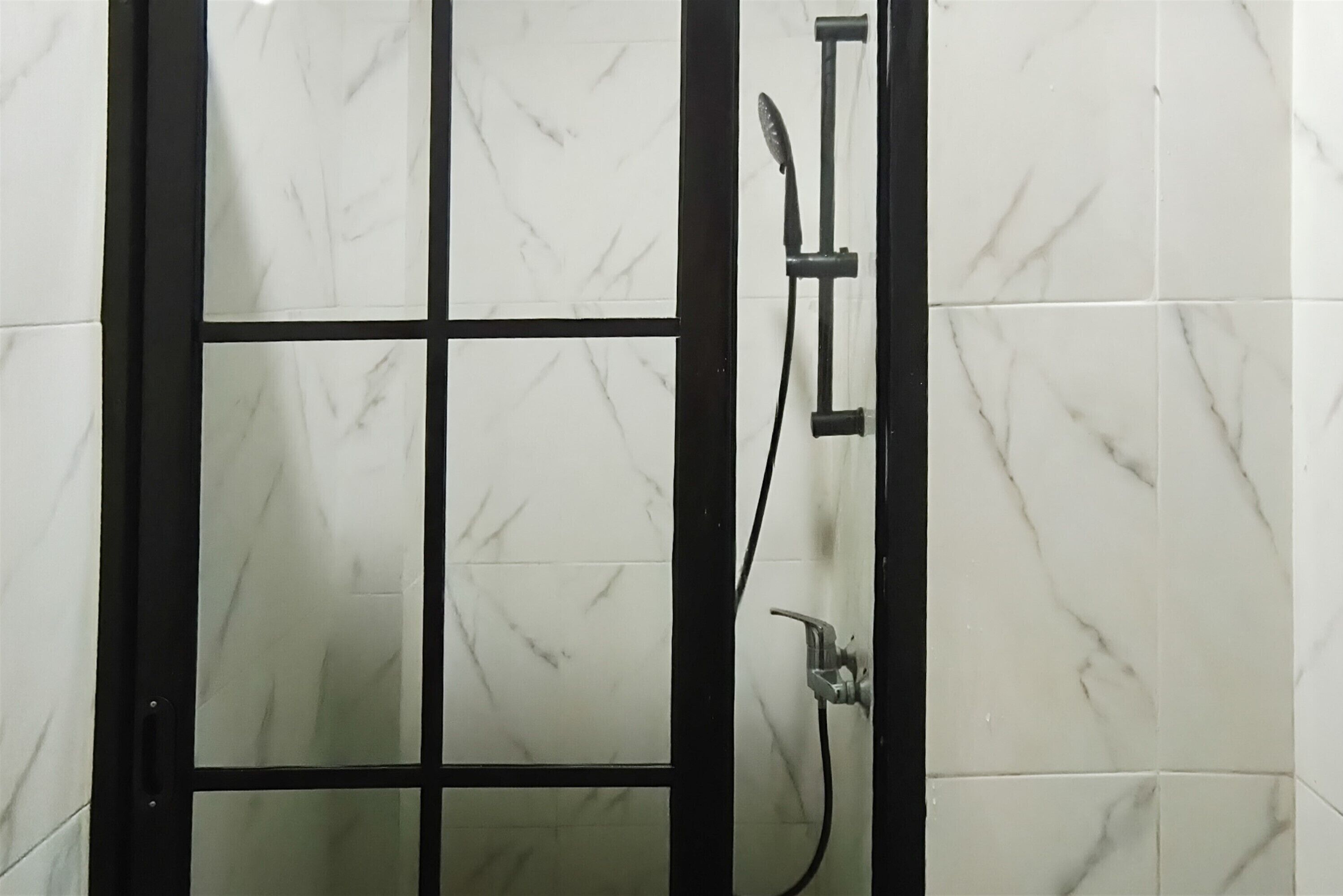 Standard Apartment | Bathroom