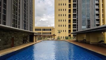 Udendørs pool