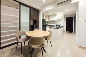Standard-Apartment | Esszimmer