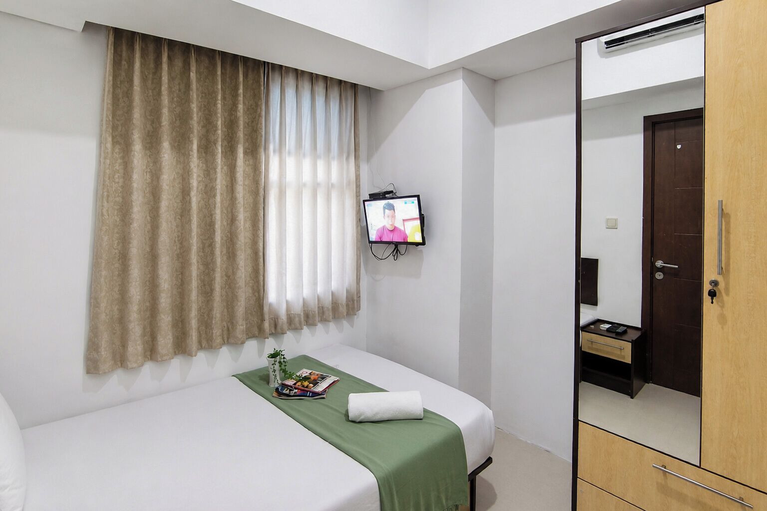 Standard Apartment