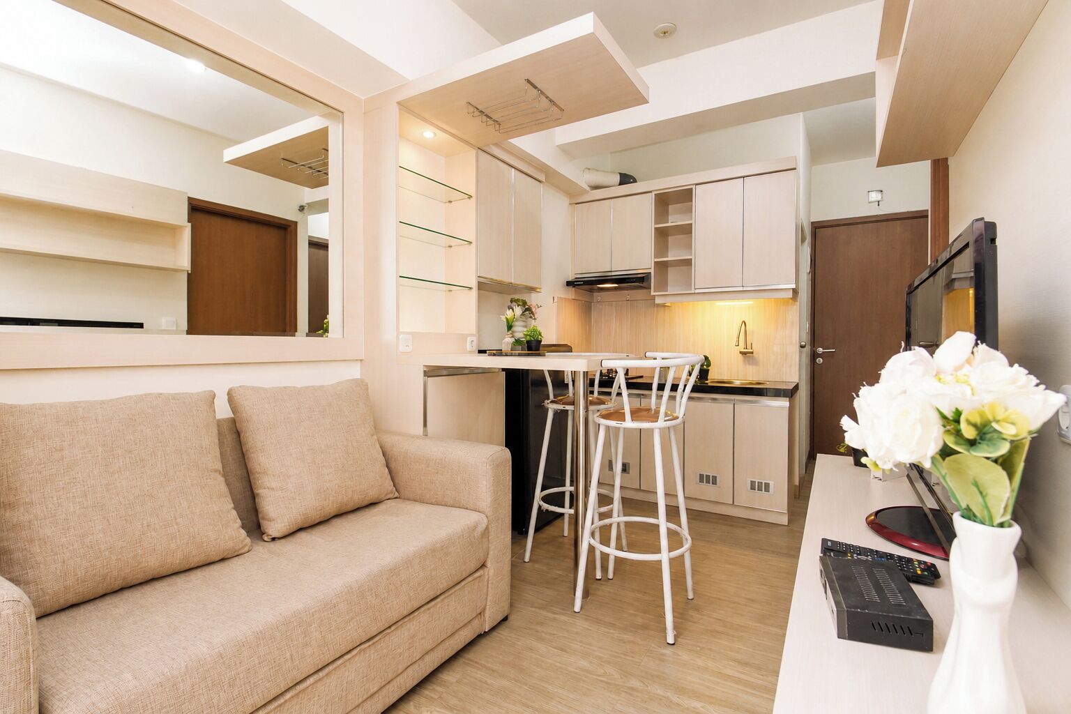 Standard Apartment | Living room